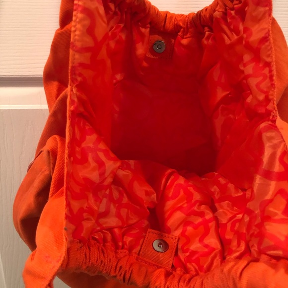 Bright orange tote - Picture 3 of 4